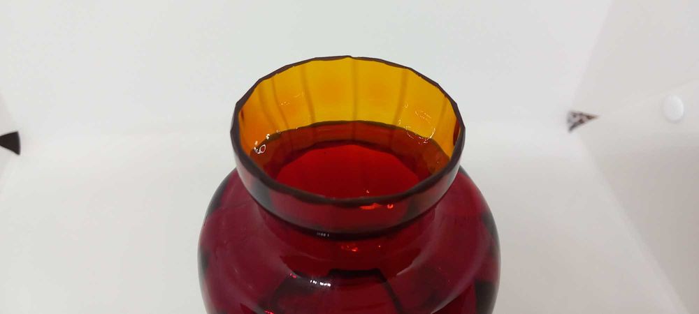 Rubinowy wazon Horbowy