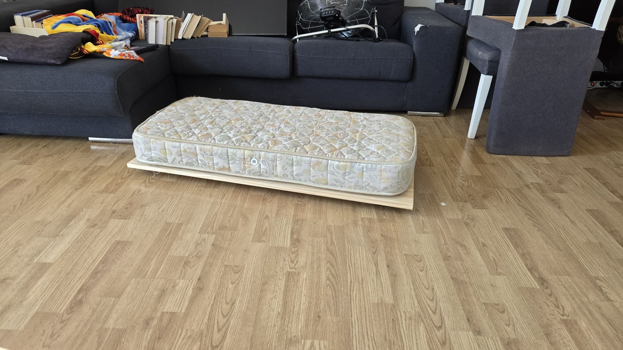 Cama de cão artesanal