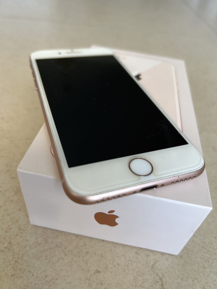 Iphone 8 dourado rosa 64GB
