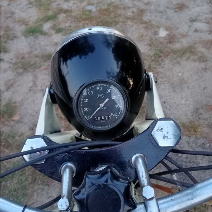 Ретро мотоцикл ИЖ-49