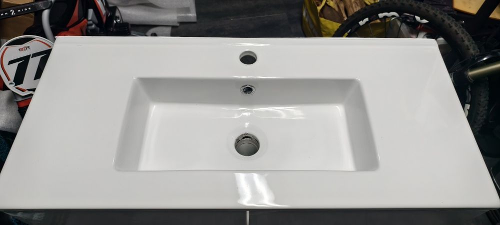 Móvel casa de banho com lavatório