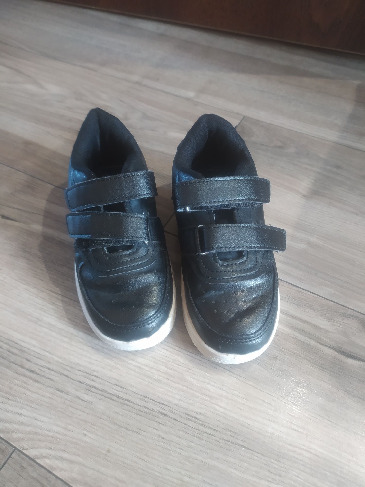 Buty na rzepy wiosenne jesienne półbuty sneakersy 27