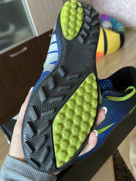 Сороконіжки Nike 37р.