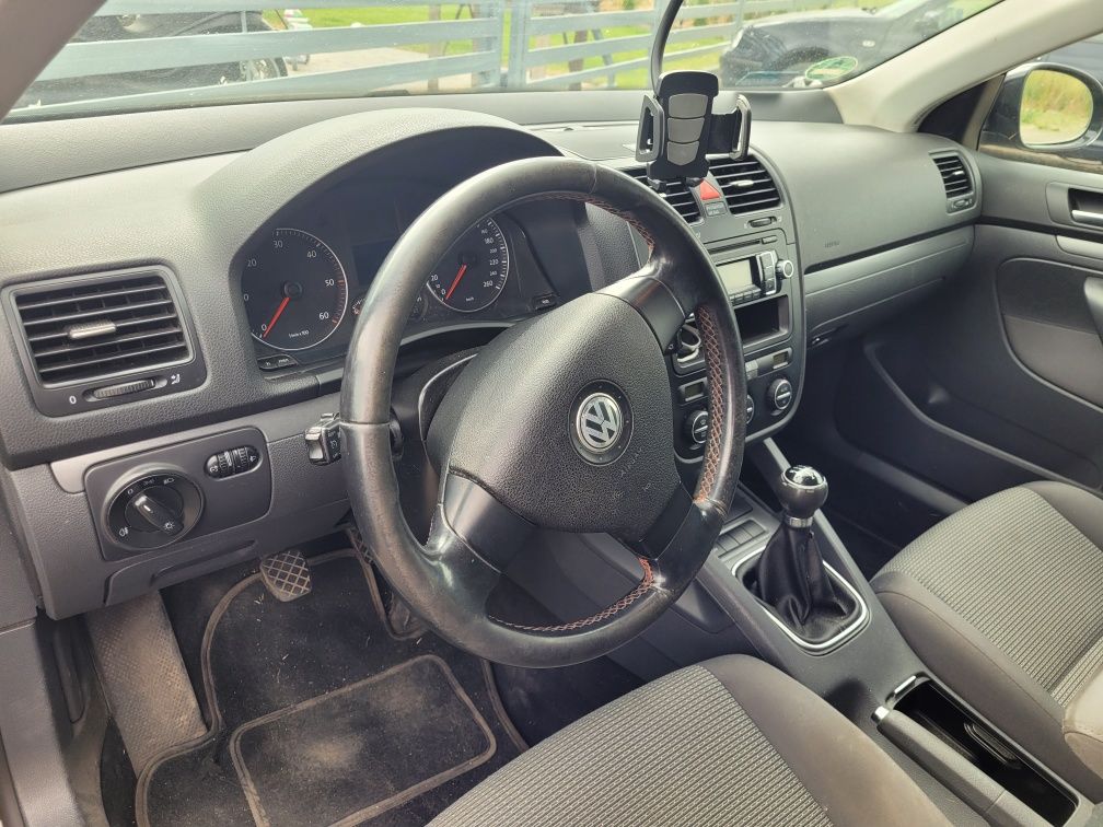 VW Golf V 1.9 tdi hak klimatronik kombi
