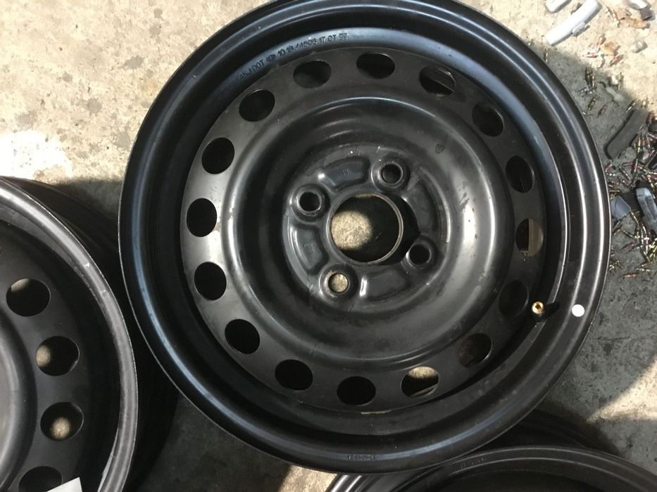 Felgi 14 Mitsubishi Space Star 4x100x56 ET46 4,5jx14 czujniki TPMS