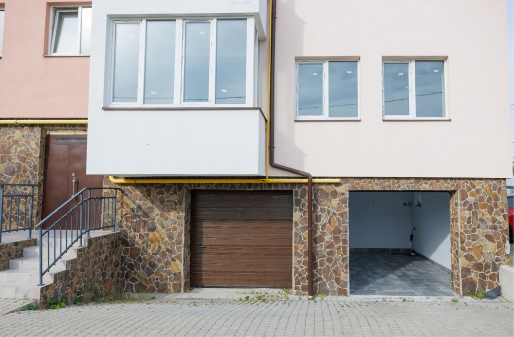 Гараж з ремонтом у Солонці