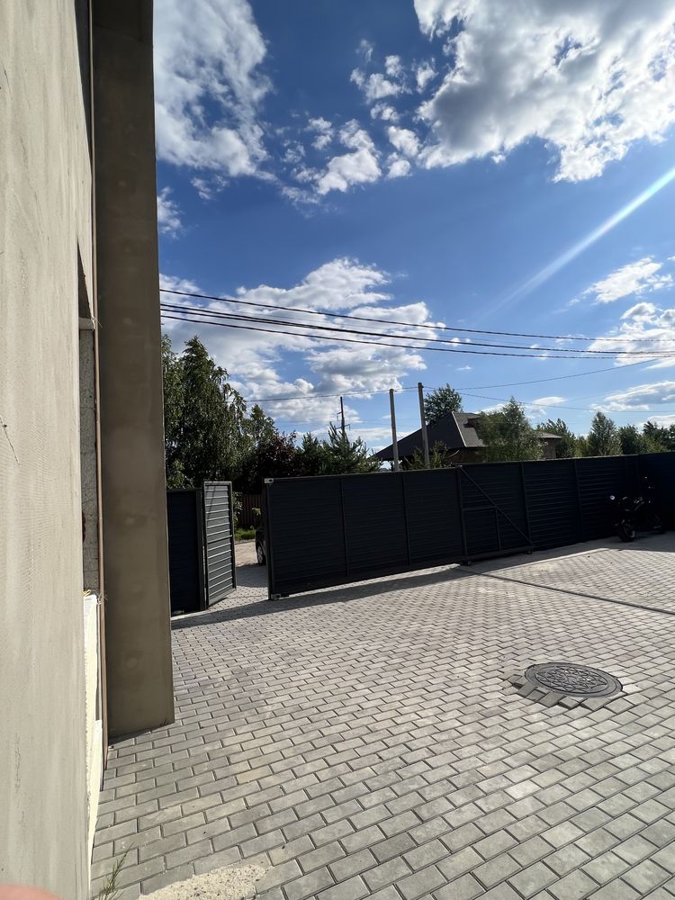 Продам таунхаус з власною ділянкою