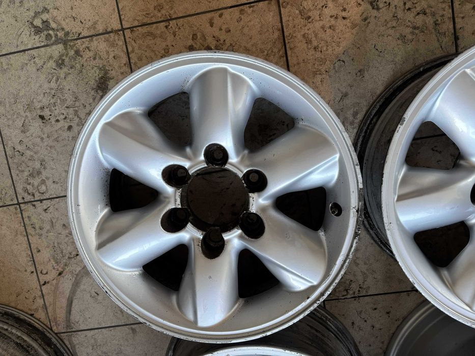 Felgi Nissan Terano 2 Lift Rozstaw 6x139.7 R16