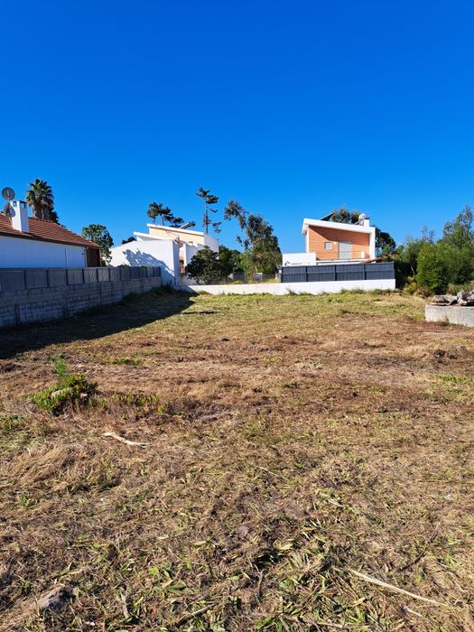 Limpeza de terrenos jardins vedações
