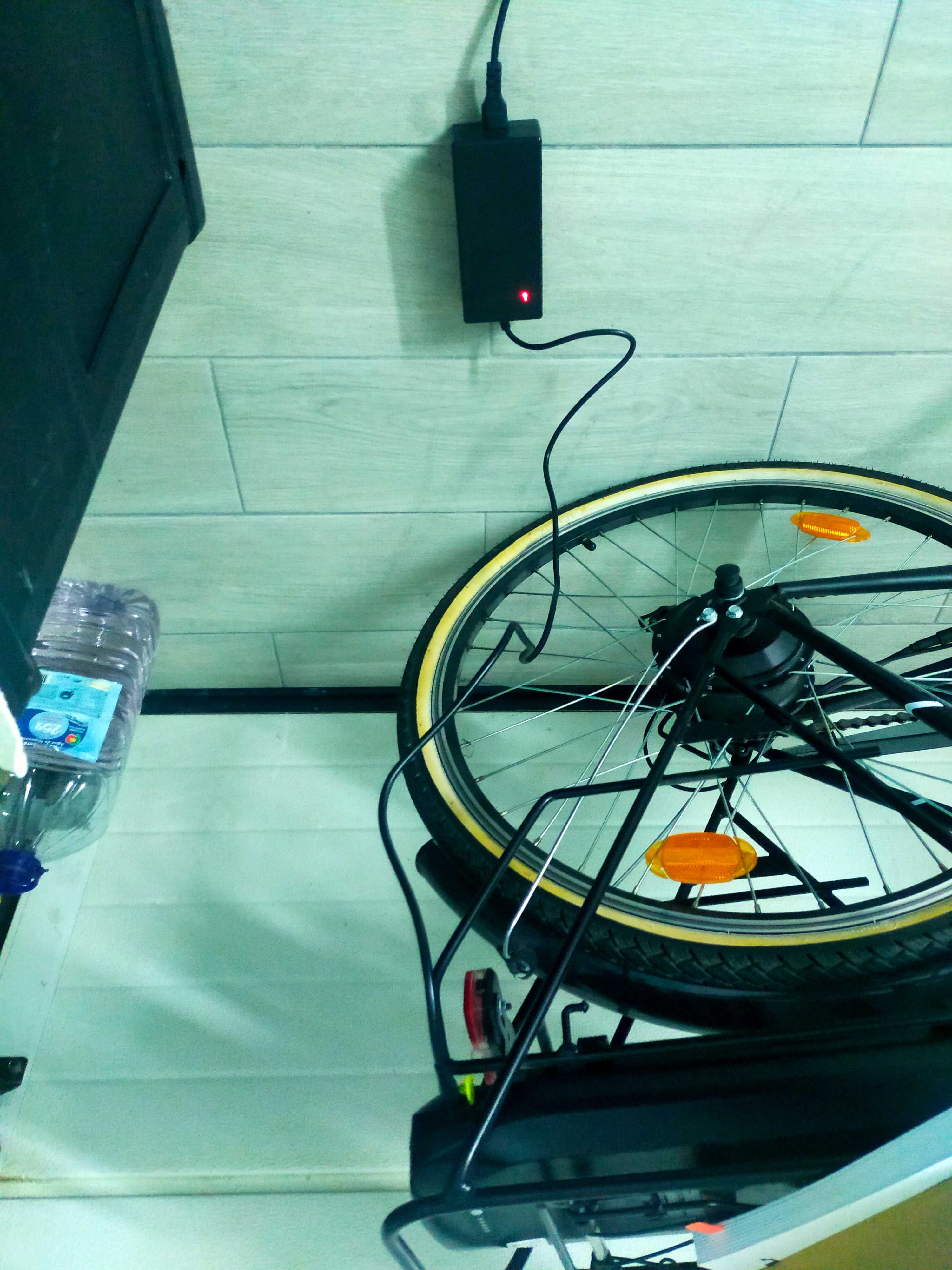 Bicicleta elétrica Wayscral E-100- Como Nova