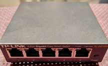 Switch TP-Link model TL-SG105E