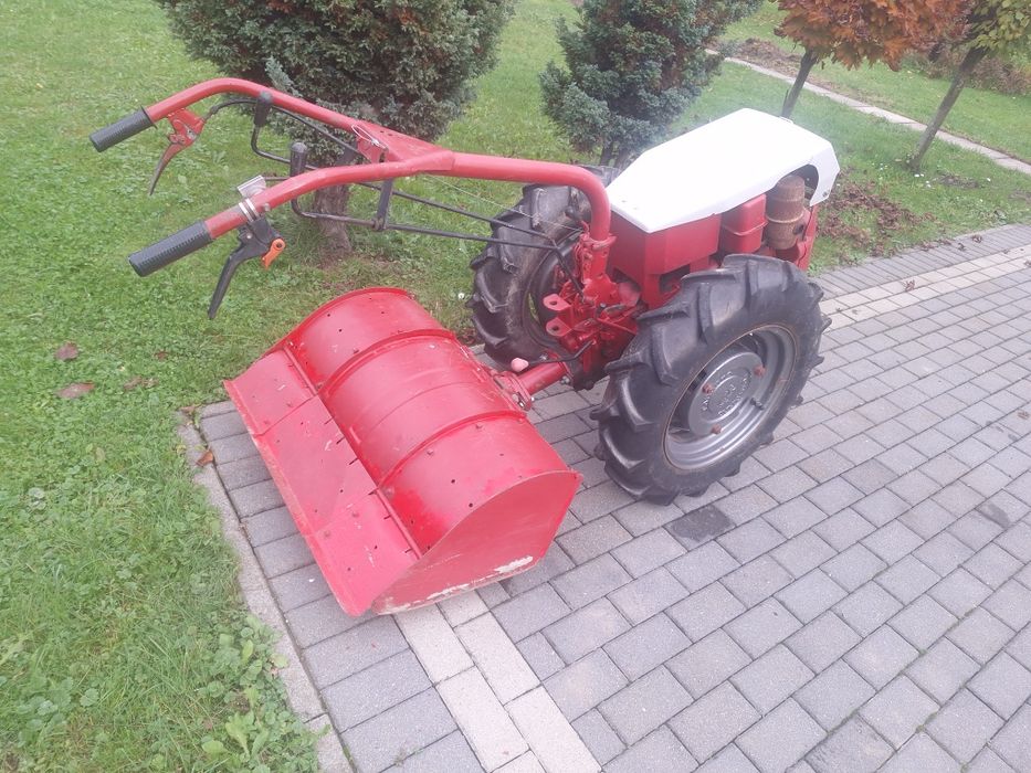 Dzik, glebogryzarka Antonio Carraro diesel