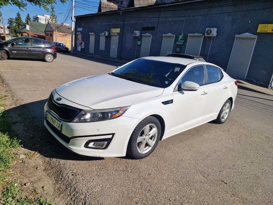 Автомобіль Kia Optima 2015 2.4 бензин