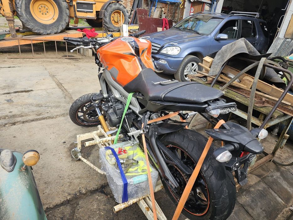 Motor Yamaha MT09