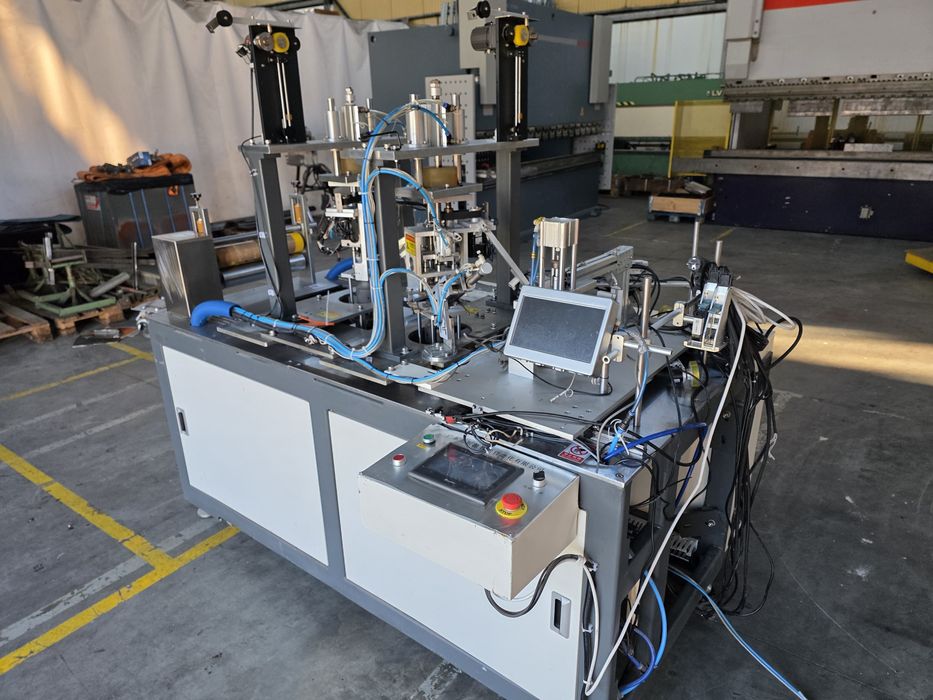 Maszyna do produkcji maseczek N95 itp