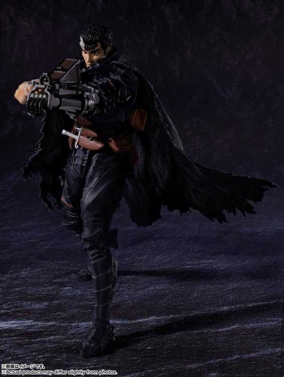 Фігура Берсерк Гатс Berserk S.H.Figuarts Guts (Berserker Armor)