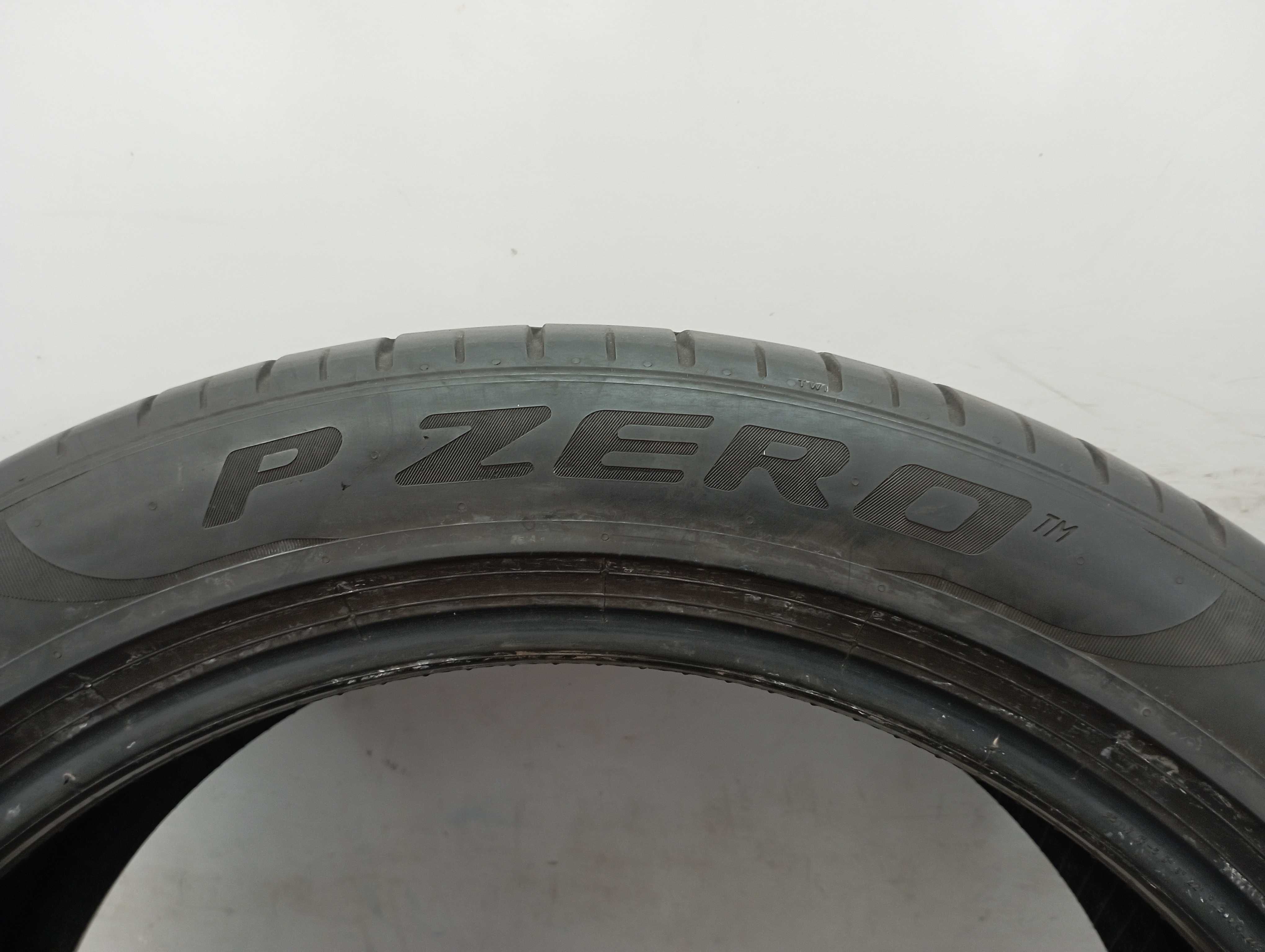 2x245/45R20 Pirelli P Zero PZ4, 2020/2021 rok, 103W XL, bieżnik 5,8mm