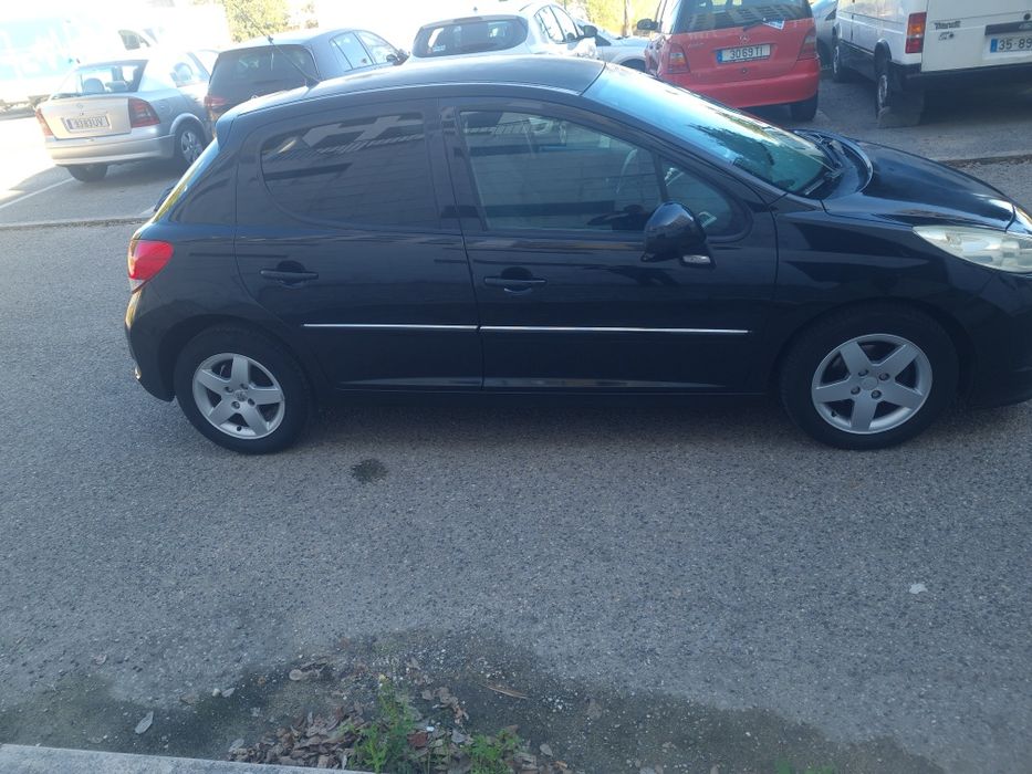 Peugeot 207 1.4 gasolina