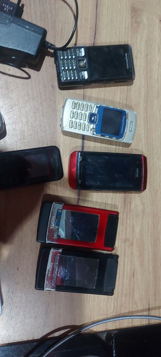 Sprzedam wszystkie telefony