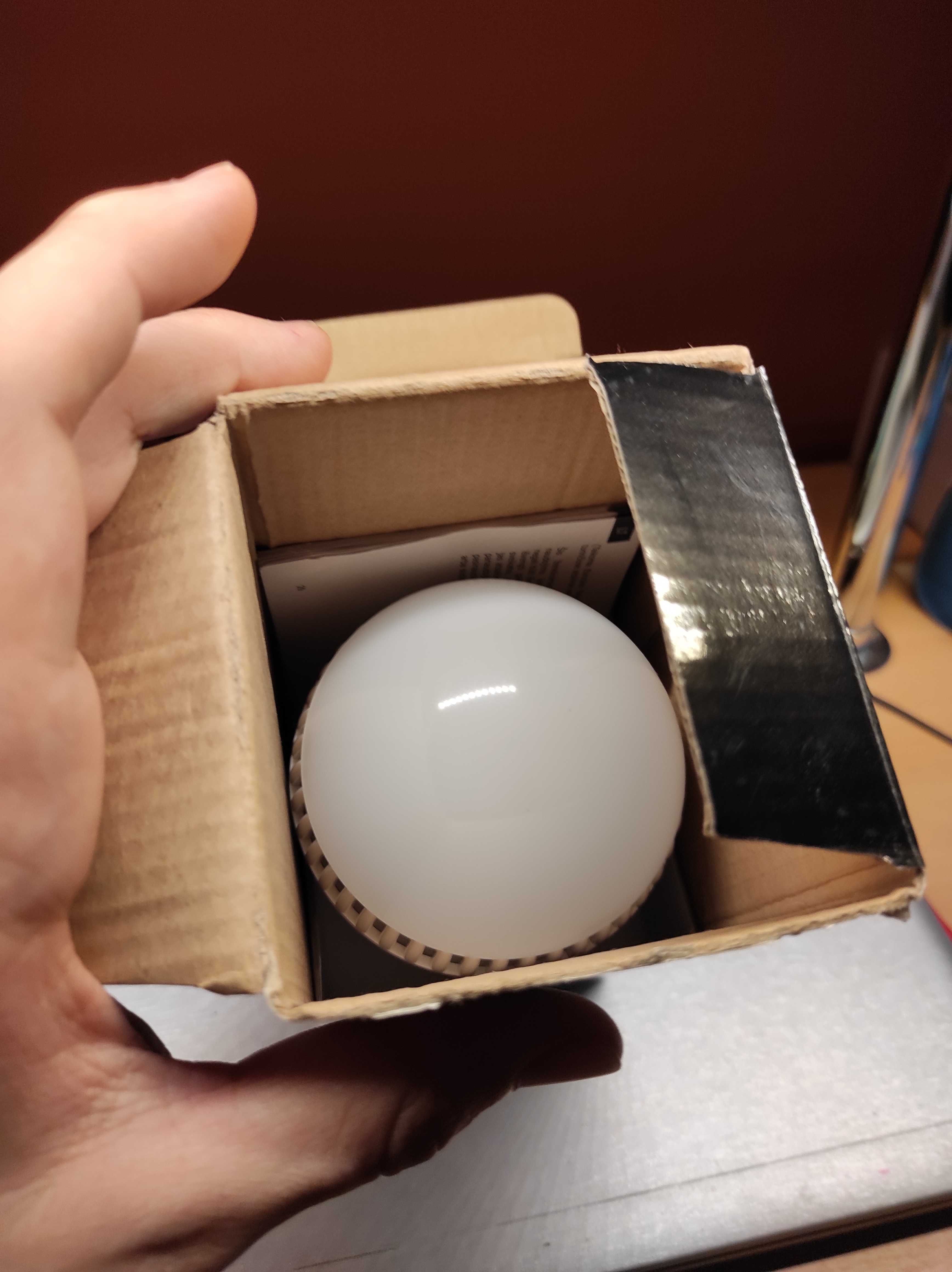Goclever Colour Sound – żarówka LED RGB z głośnikiem Bluetooth