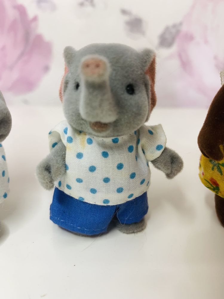 Sylvanian Families figurki małpka, słonik, nosorożec vintage