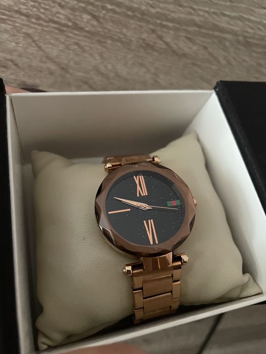 Годинник жіночий