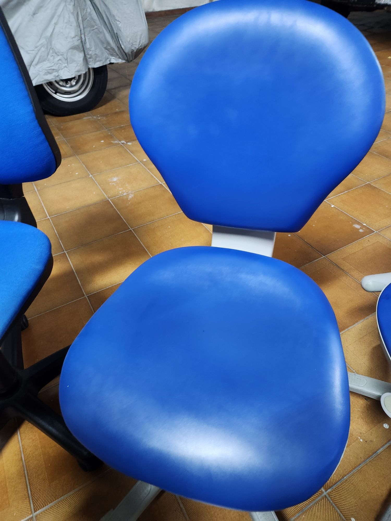 cadeiras de escritório rodado
