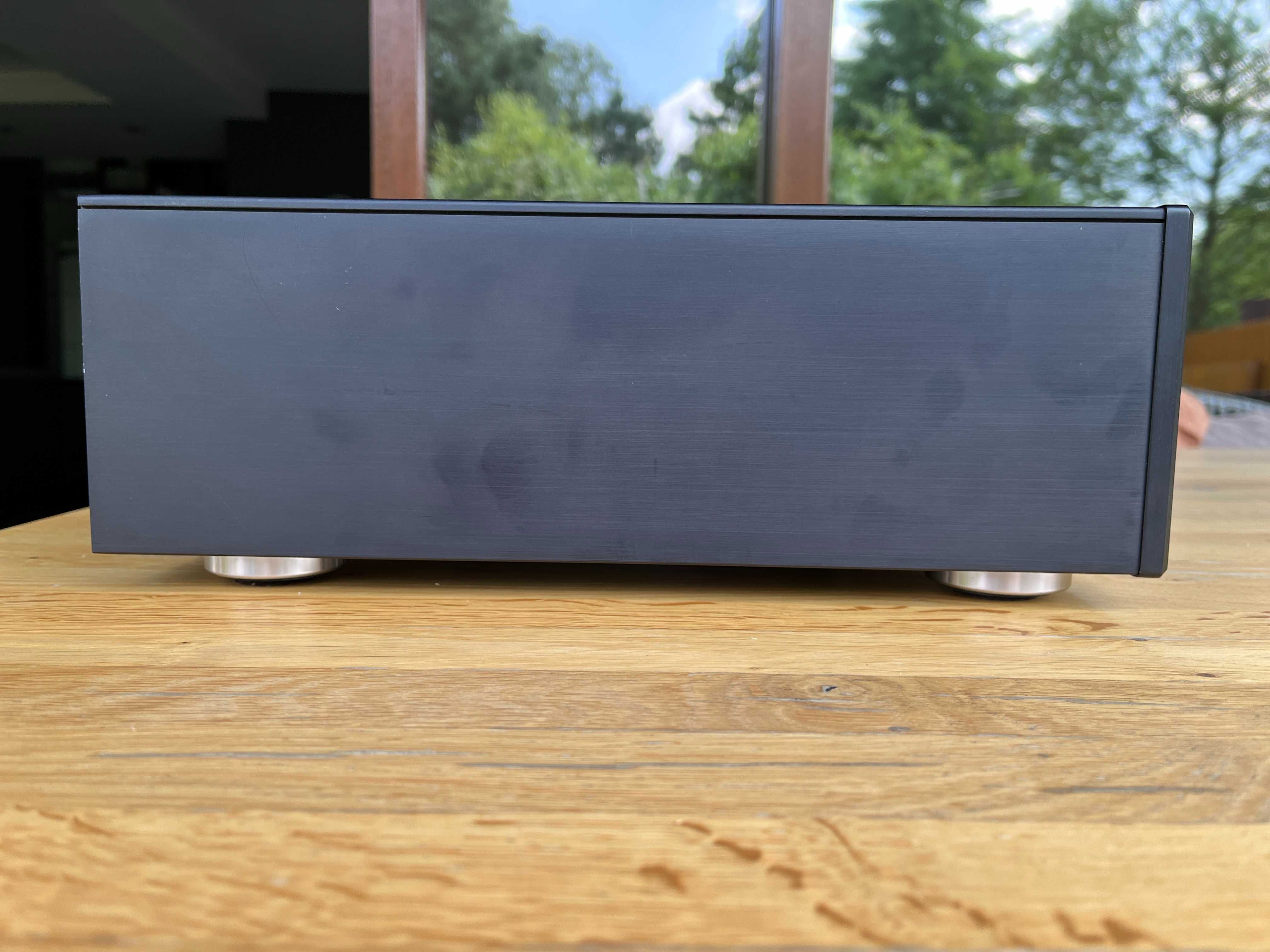 Wzmacniacz hybrydowy AVM Evolution A 5.2  z modułem DAC
