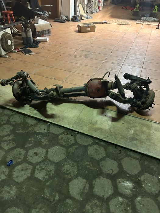 Diferencial e Suspensão l200 k34