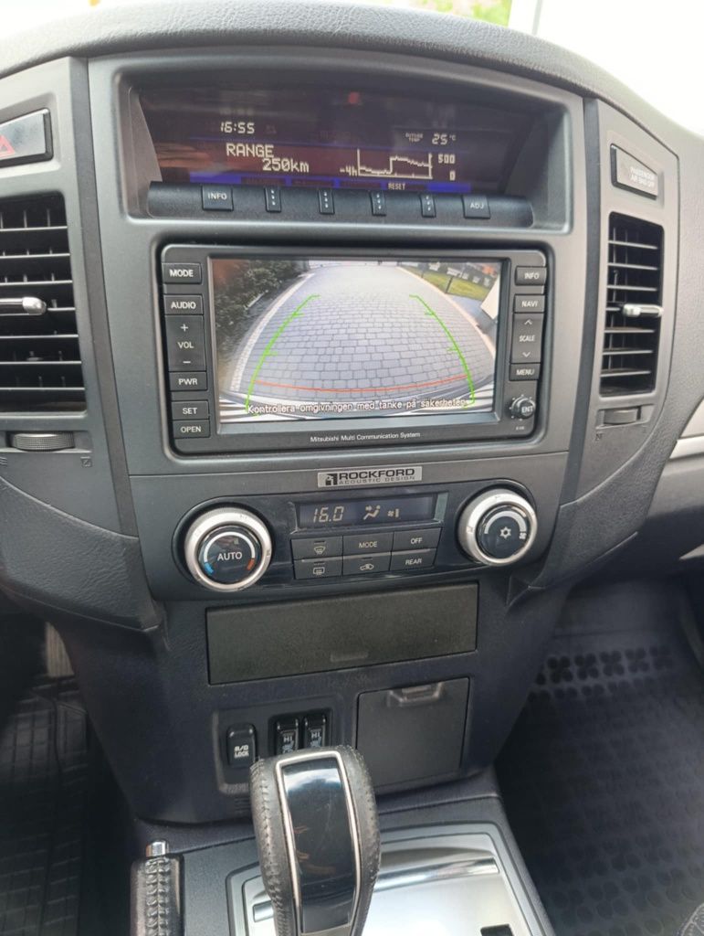 Mitsubishi Pajero fv
