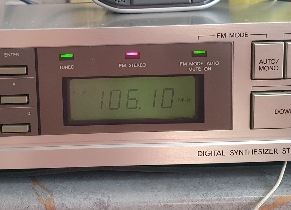 Tuner radiowy Toshiba ST-S30 Vintage