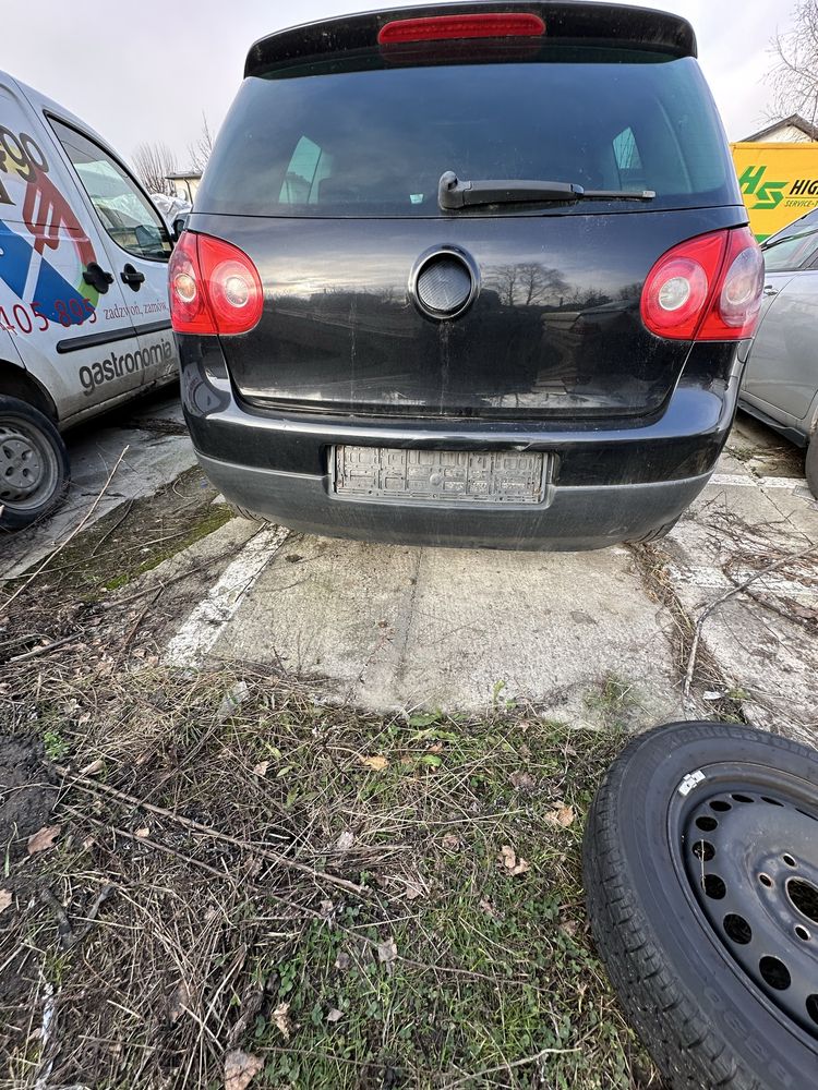 Zderzak tył Golf V Zderzak tylny
