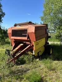 Prasa New Holland 845