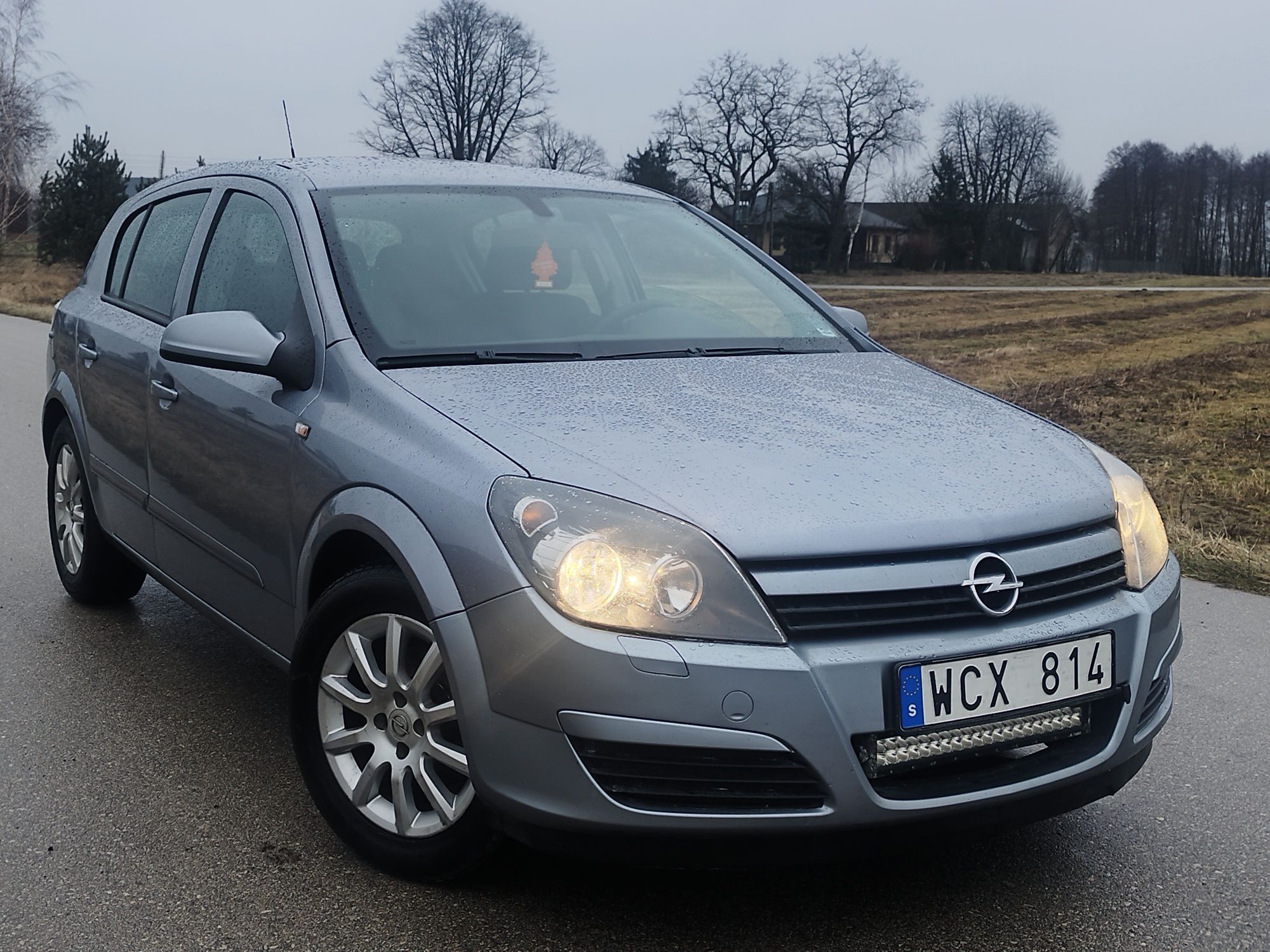 Opel Astra H III 1.6 BENZYNA Hatchback