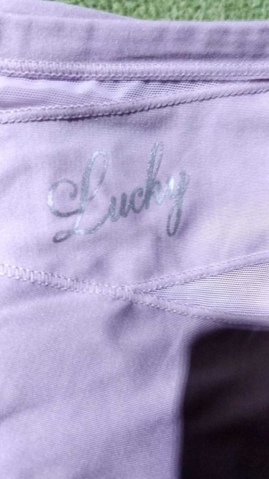 Жіночі трусики (безшовне формування фігури)