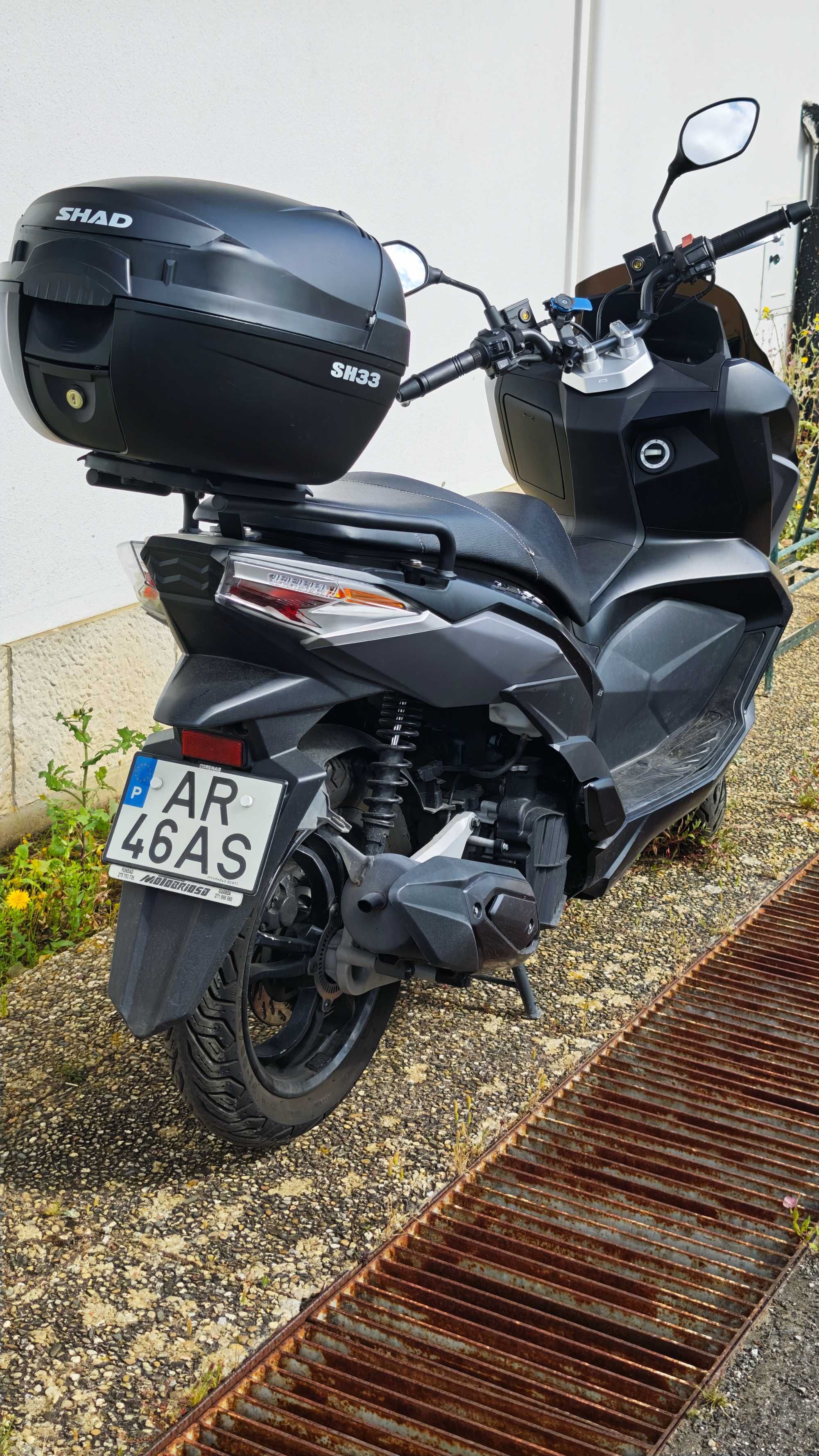 Scooter usada poucos km, a melhor scooter do mercado.