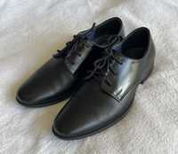 Pantofle, buty, skórzane , czarne, rozm 32