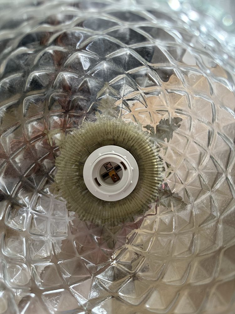 Lampa wisząca roślinny motyw