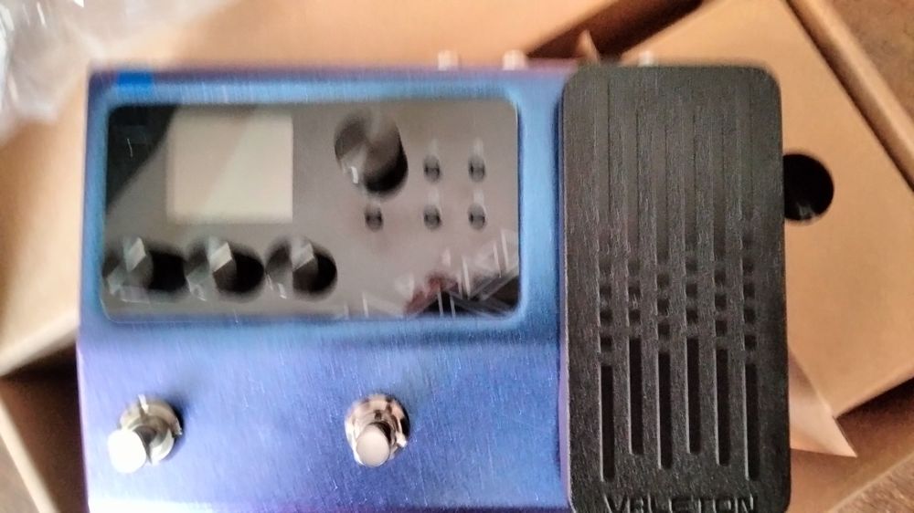 Продам свій процесор ефектів для електрогітари Valeton gp 100