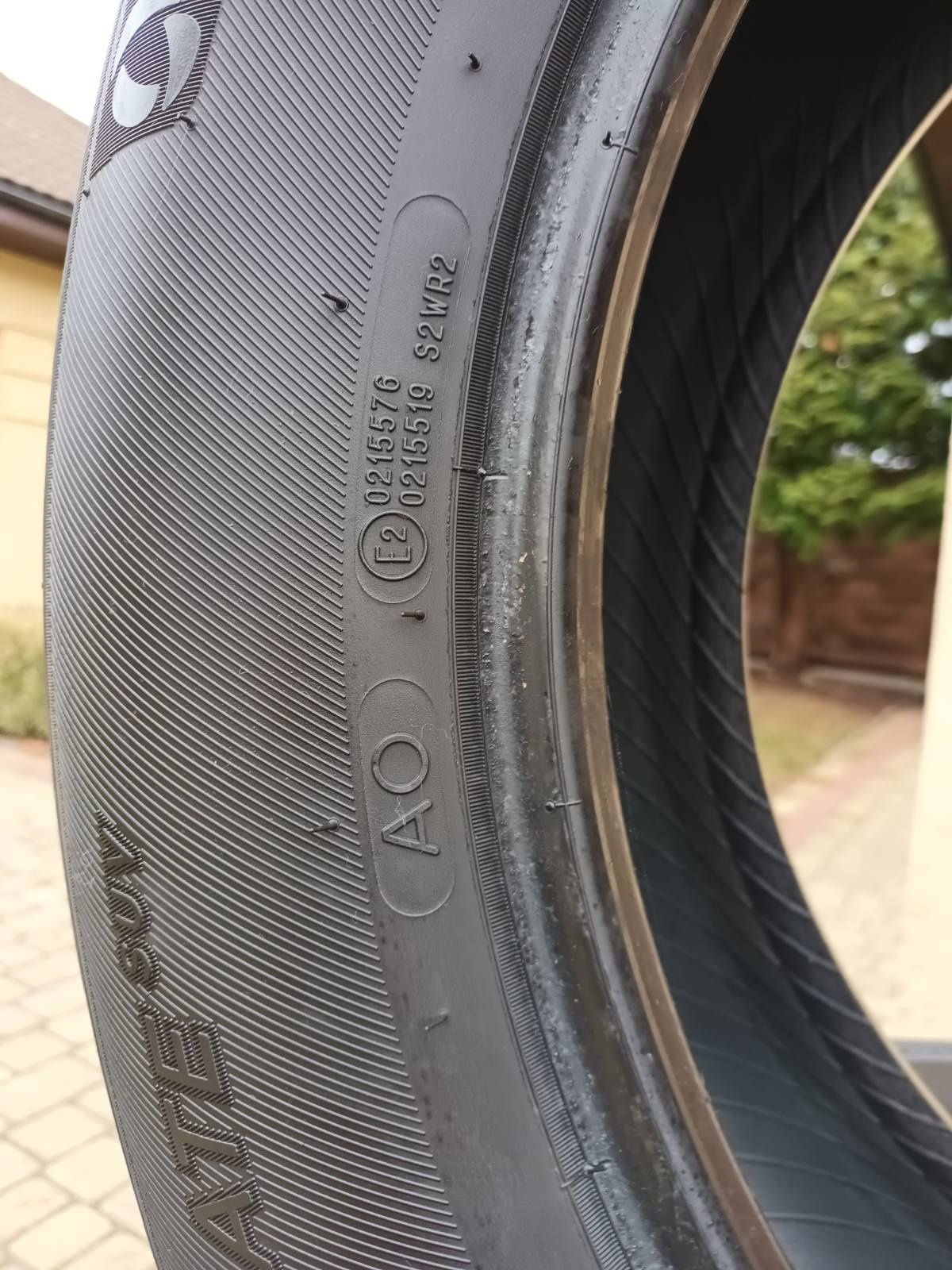 Продам комплект резини" MICHELIN "(235/60 R18