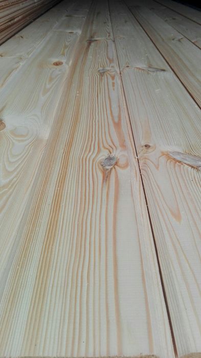 Deska podbitka gruba 23mm. Suszona. Strugana. Boazeria.