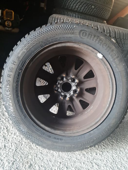 205/55 R16 Continental rok 21 bieznik 9mm