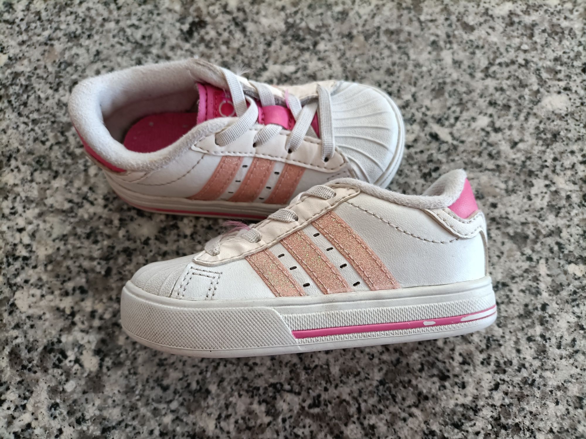 Sapatilhas adidas n 20 impecáveis