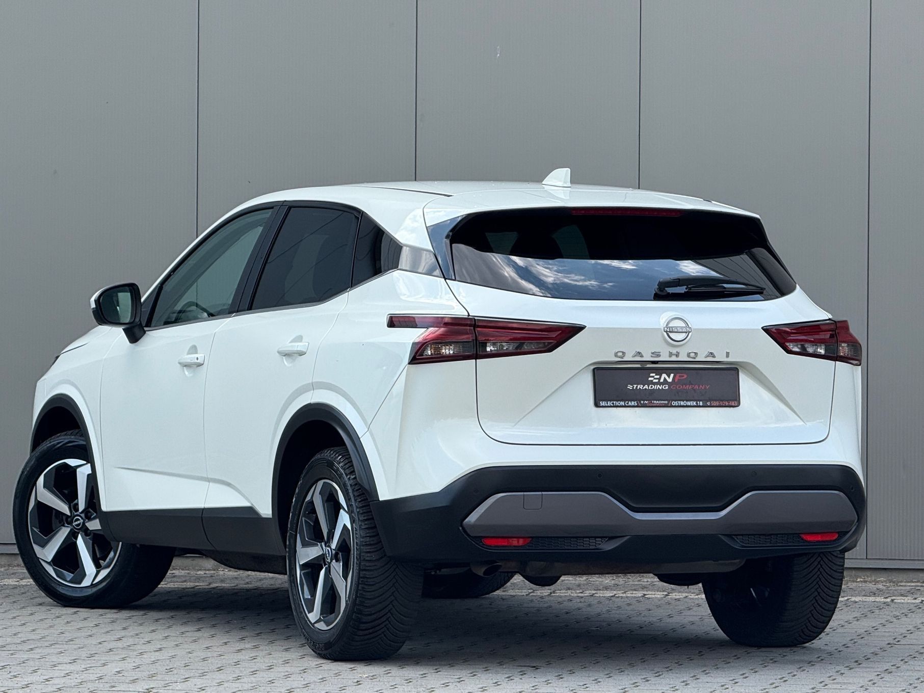 Nissan Qashqai 1.3 DIG-T Bezwypadkowy ! Bogate wyposażenie!