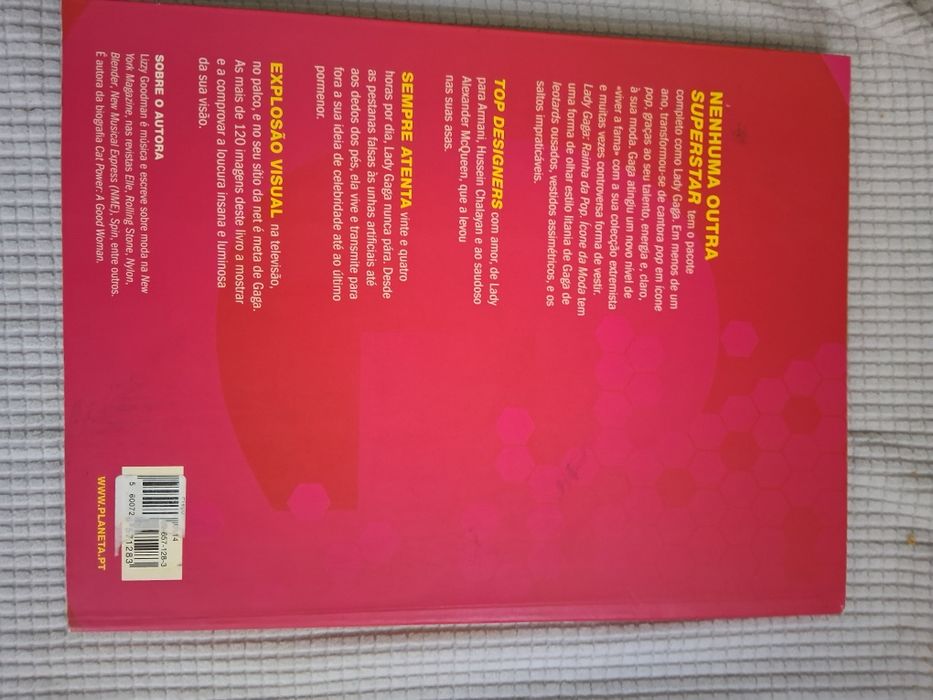 Lady Gaga rainha do pop ícone da moda