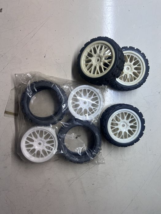 Material radiomodelismo