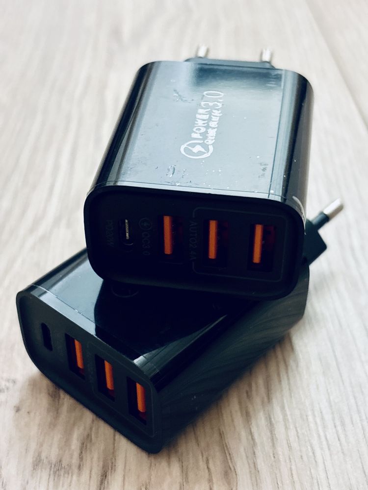 Ładowarka szubka 4 w 1 USB -A Type C 20W