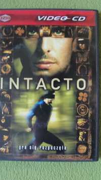 film - INTACTO, gra się rozpoczęła; video CD