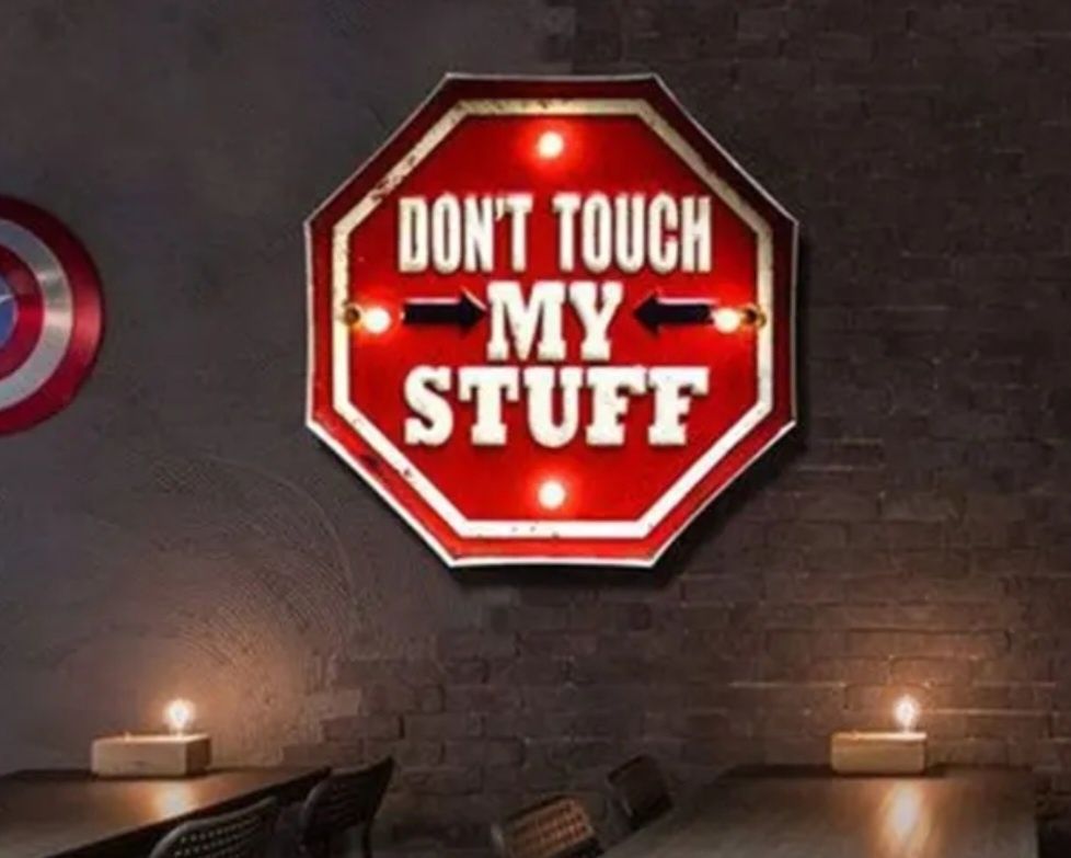 Znak RETRO LED Don't Touch Nie dotykaj moich rzeczy