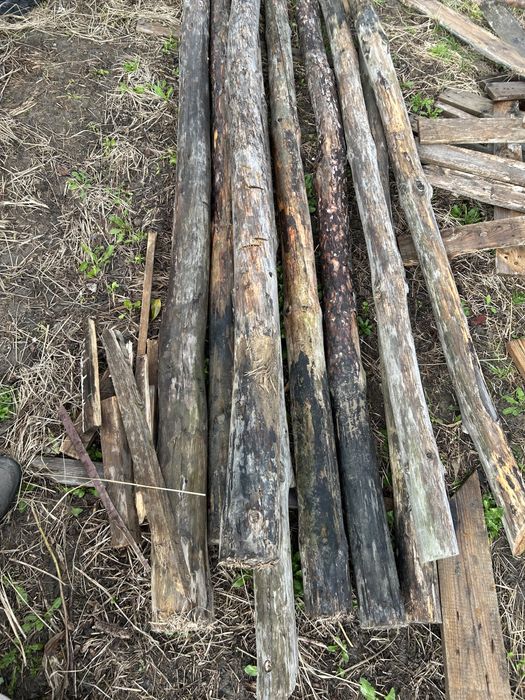 Stęple drewniane sosnowe na ogrodzenie słupki strop